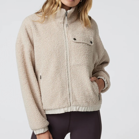 Vuori Jackets & Blazers - Women's Vuori Sycamore Full Zip Jacket 💫 Dune 💫 Medium